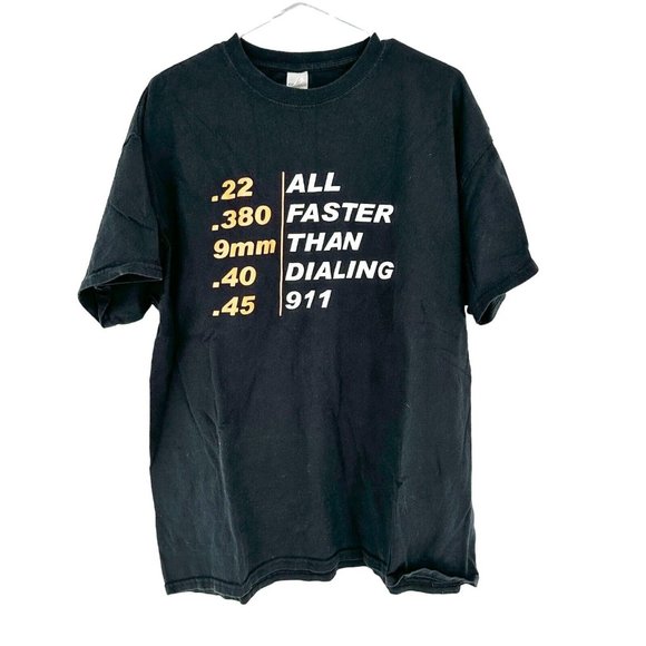 Gildan T-shirt XL Black Short Sleeve Dialing 911 Graphic Tee - Picture 1 of 6
